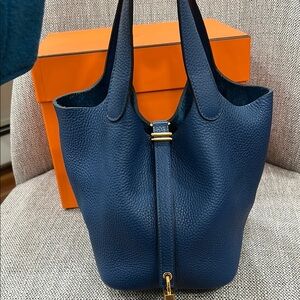 ** SOLD ** Hermes Picotin 18 Deep Blue Gold Hardware
